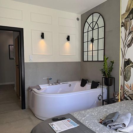 Jacuzzi Apartamenty Gdansk - Relax Apartments מראה חיצוני תמונה